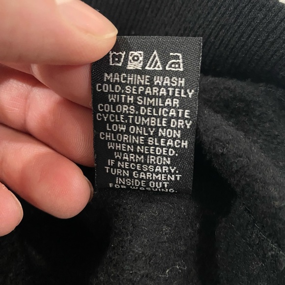 Haculla black sweater - Picture 14 of 14